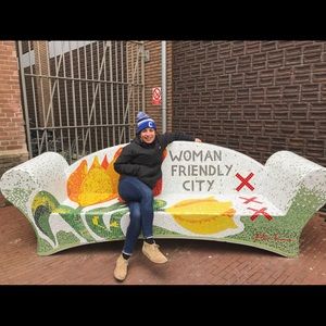 Meet your Posher, Emma